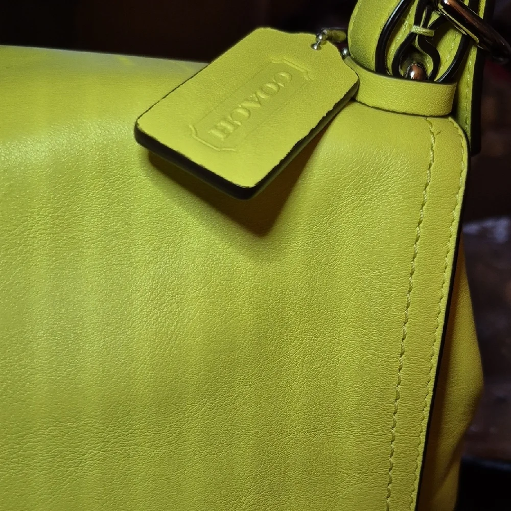 Coach Legacy Glove Tanned Leather Croasbody - Picture 4 of 12